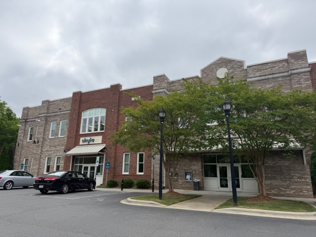 Brick and stone church office exterior in Charlotte, North Carolina
